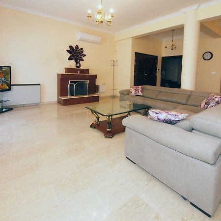 Patatas Villa ليماسول المظهر الخارجي الصورة